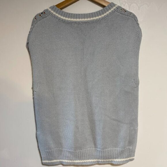 GU V-Neck Pointelle Women's Light Blue White Knit Sweater Vest Size S - Picture 6 of 10